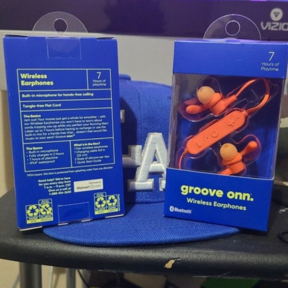 Bluetooth Headphones - Picture 1 of 1